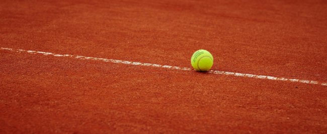 Tennisplatz_STU6139